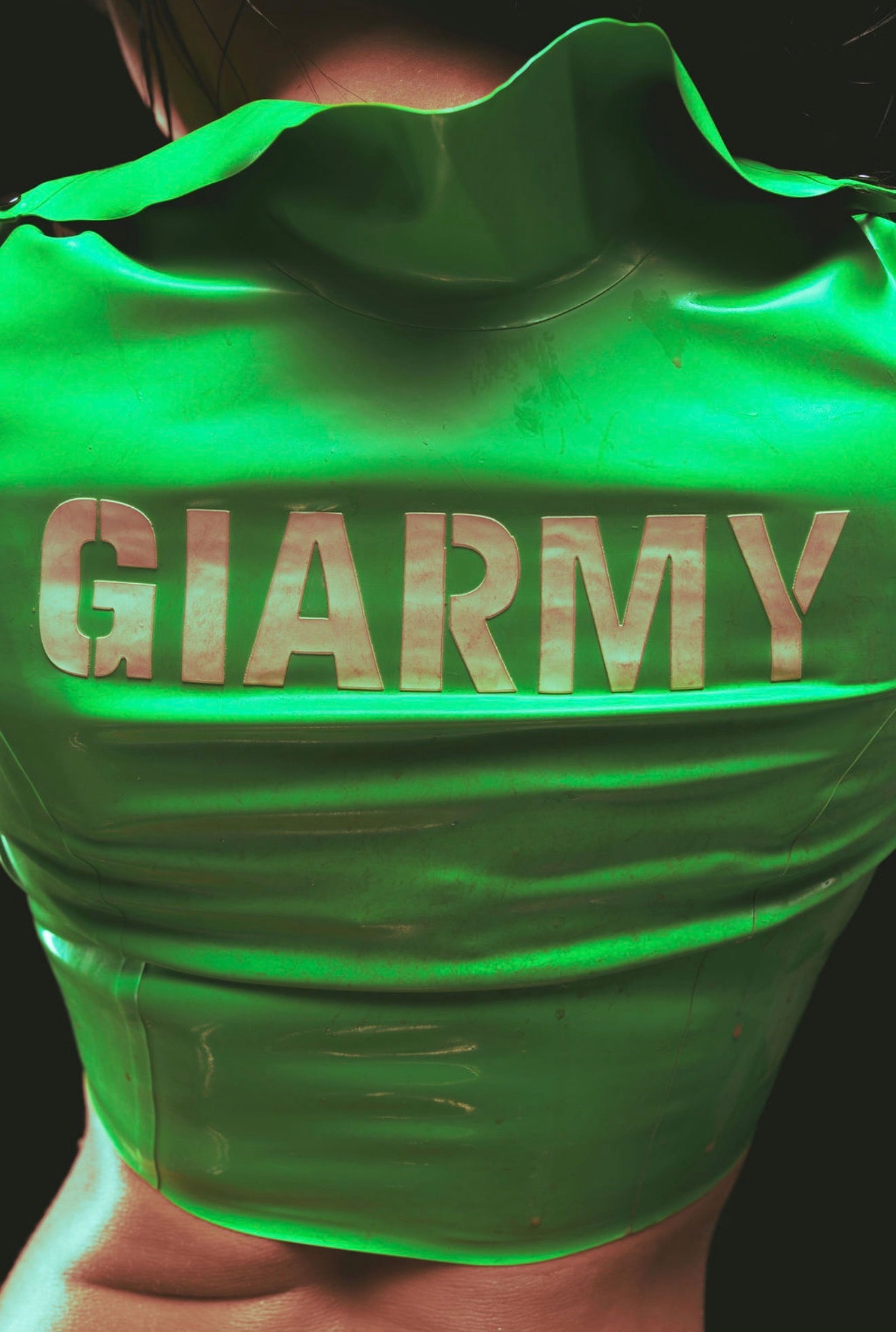 REVERSIBLE VERDE CROP TOP